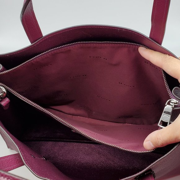 Coach Charlie Carryall with Metallic Interior 38616 Dark Berry - Picture 7 of 8